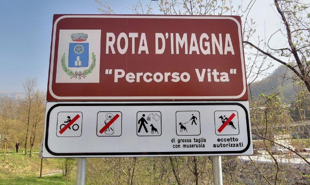 Hotel Posta Rota d'Imagna Kültér fotó